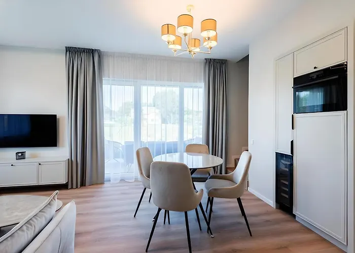 Holiday home Cozy Sunny House In Kunigiskes