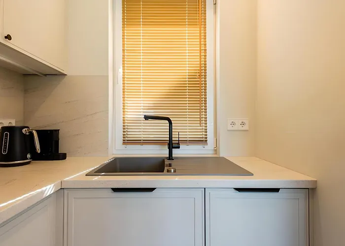 Cozy Sunny House In Kunigiskes